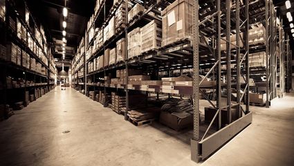 穿梭式货架存货与取货操作指南及普通货物仓储服务要点